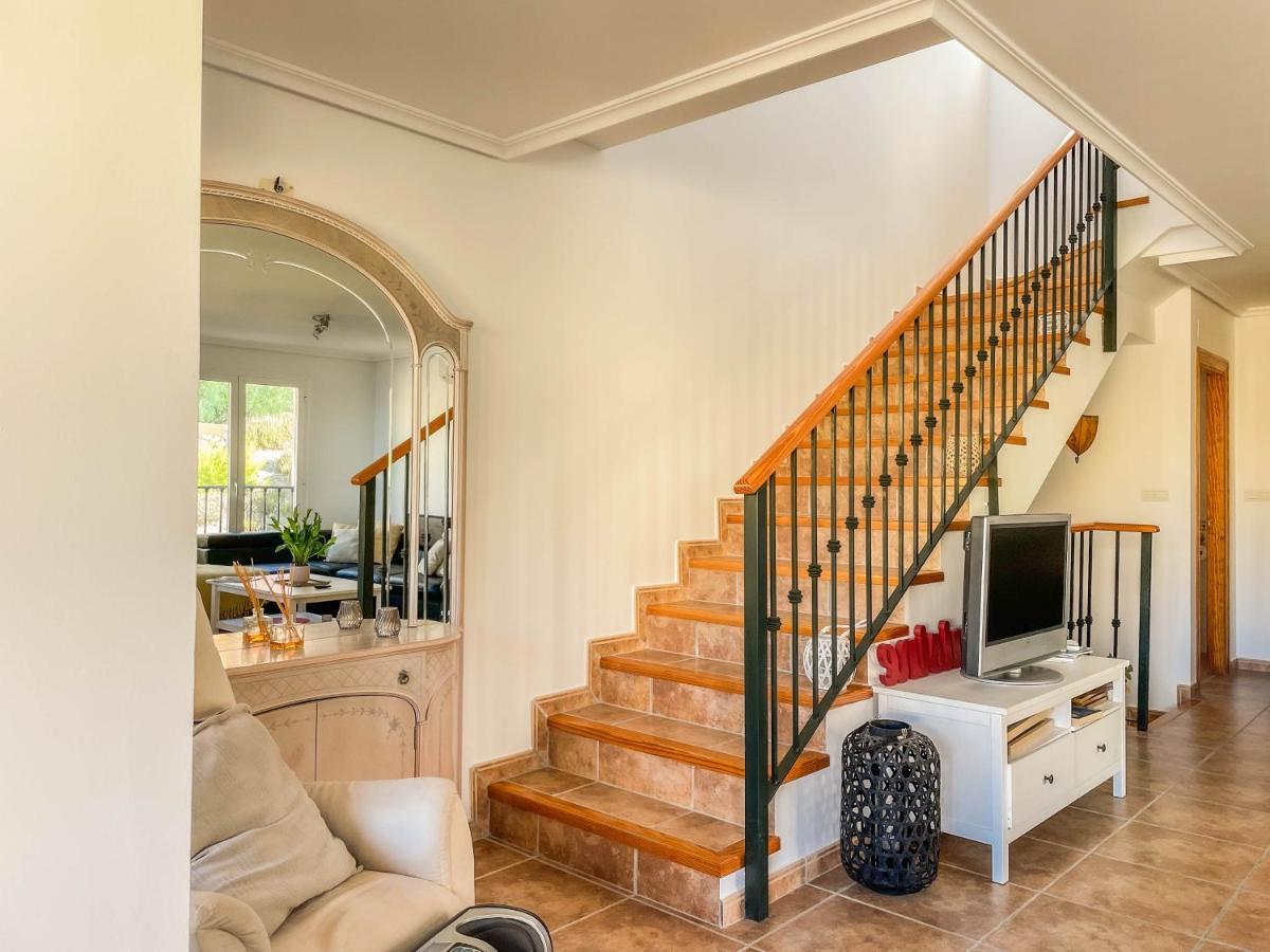 Charming Townhouse With Sea Views & Pool In Altea Villa Calpe Eksteriør billede